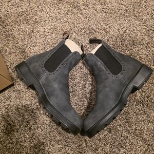 Blundstone Size 8.5 Rustic Black